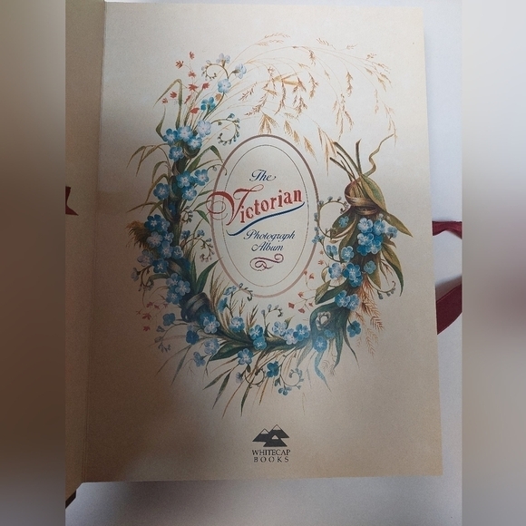 Vintage 1995 The Victorian Photography Album (Harcover-Red) - Picture 2 of 9